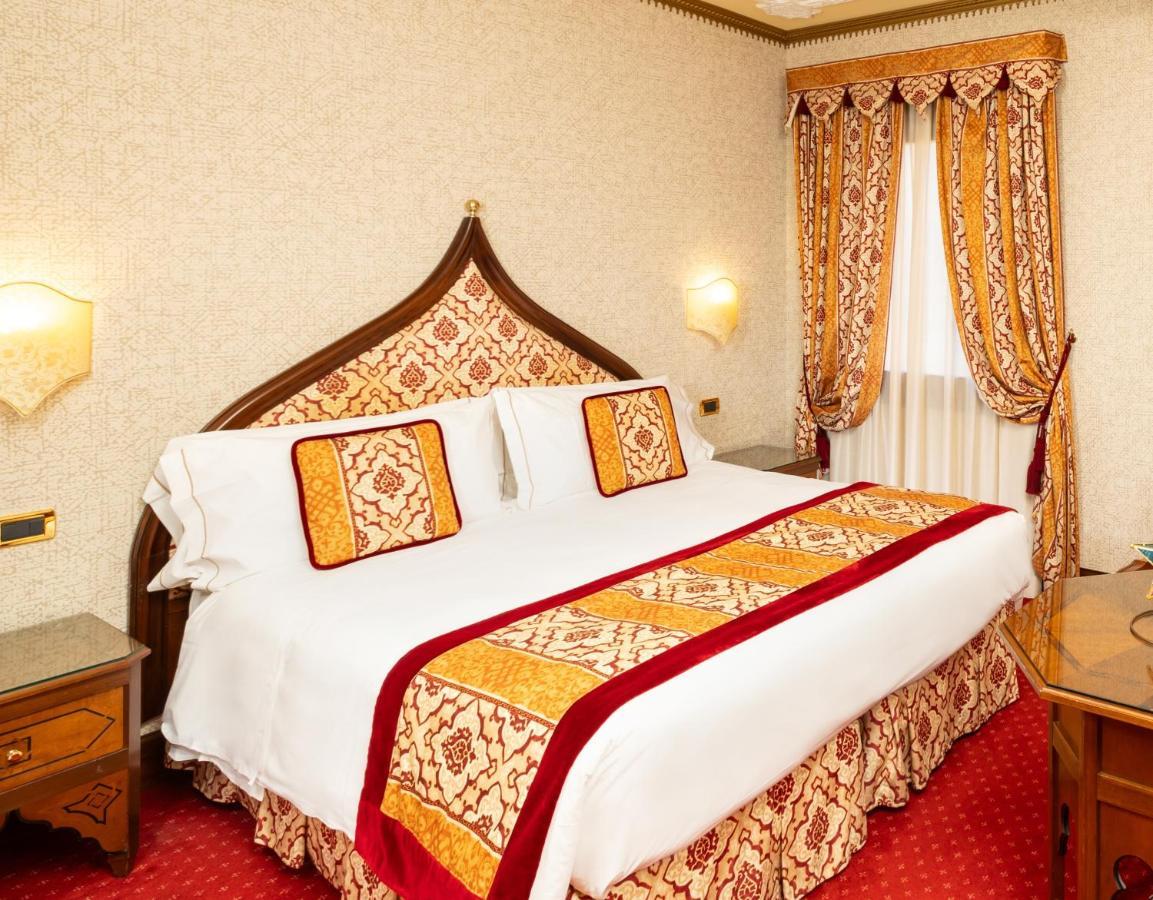 Ai Mori D'Oriente Hotell Venezia Eksteriør bilde